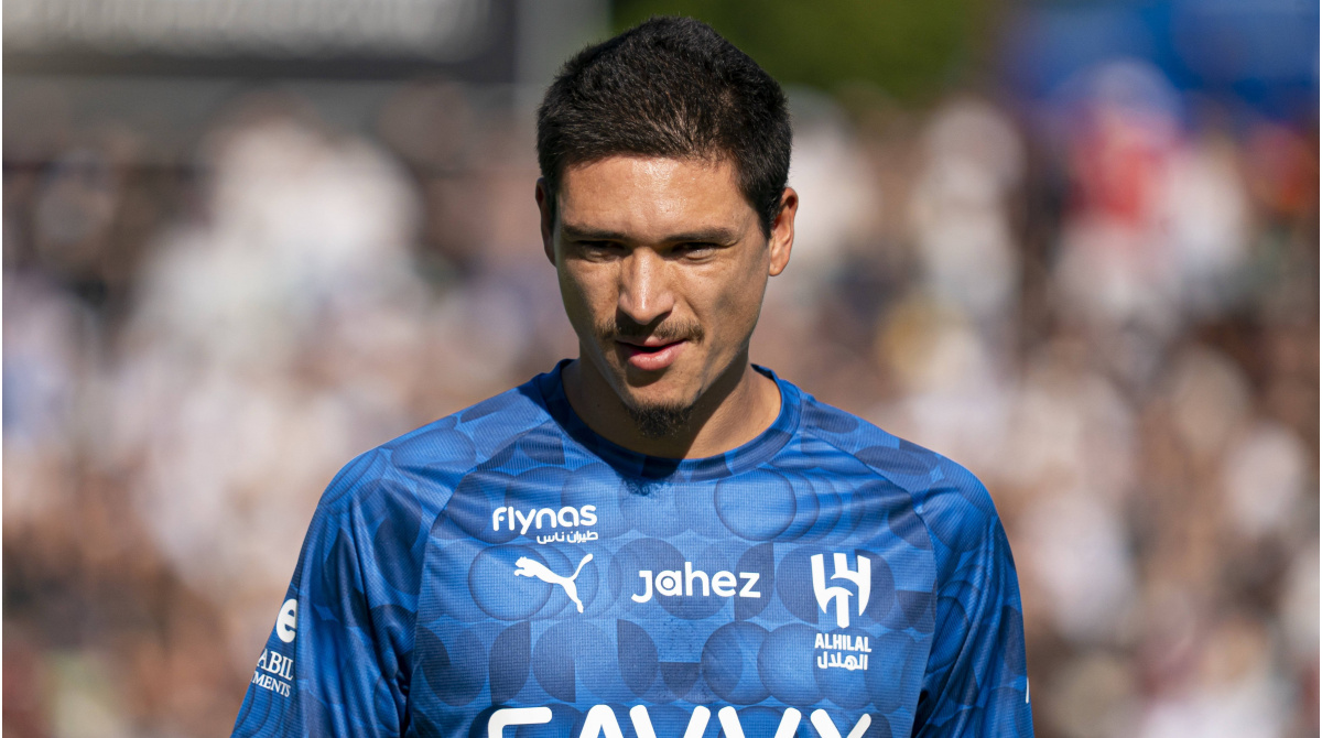 Transfer news LIVE: Two Prem clubs want Darwin Núñez as Real Madrid chase Schlotterbeck