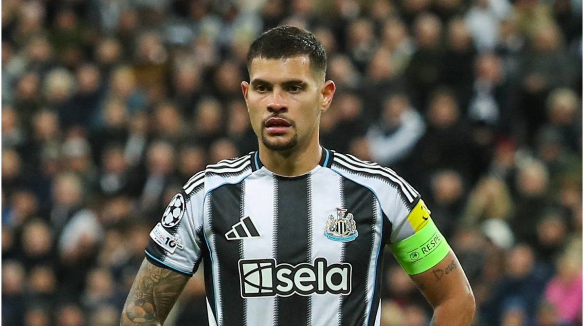 Transfer news LIVE: Real Madrid join Guimarães race as Arsenal & Chelsea scout Alvarez