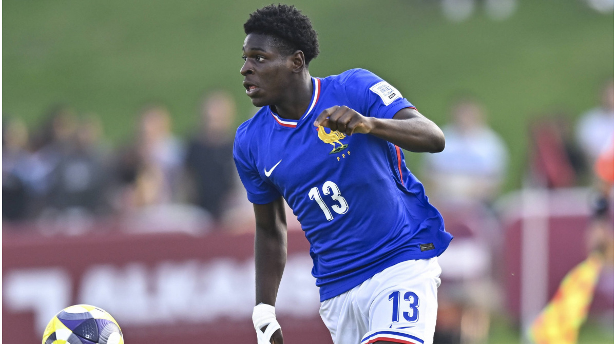 Arsenal launch bid to sign ‘next Saliba’ Emmanuel Mbemba from PSG